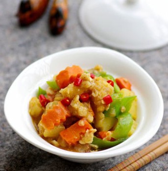咖喱鳕鱼杂蔬煲(图1)