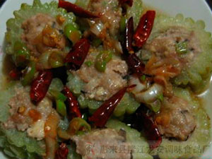 家常苦瓜酿肉(图1)