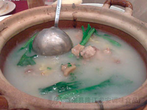 沙锅云吞鸡(图1)