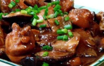 [佐料批发]鸡块焖香菇，真心美味