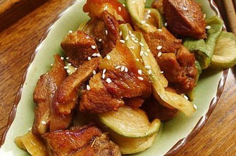 [调味料]萝卜干炖肉，家乡的一道美食