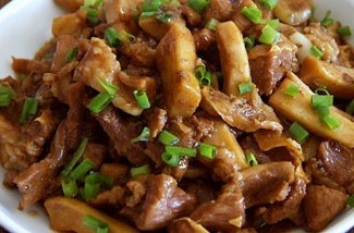 [炒焗佐料精]杏鲍菇烧牛肉，你是否品尝过?