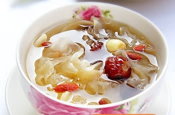 [沙茶]冬瓜莲子百合汤，滋补的家庭美食