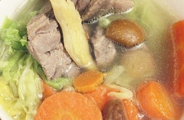[沙茶]板栗老鸭汤，这美味让人无法忘记