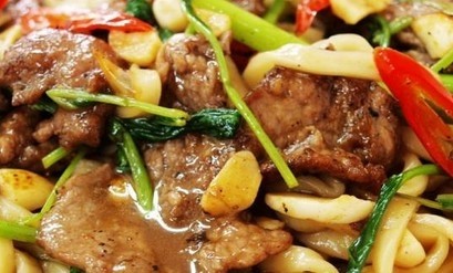 沙茶牛肉炒面，人人都爱吃
